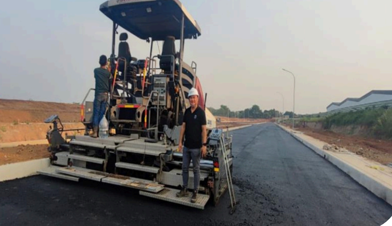 Main Road Pabrik Susu Ultra